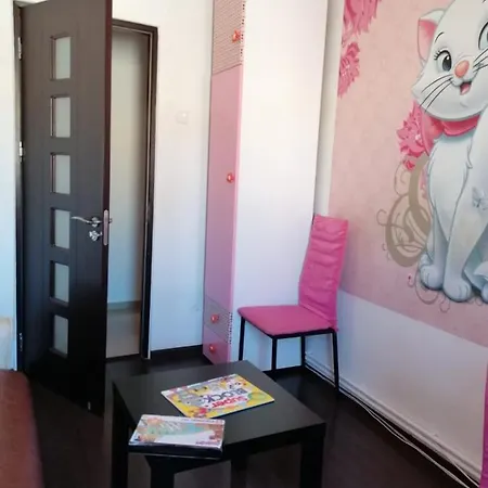 Dorian Apartment *