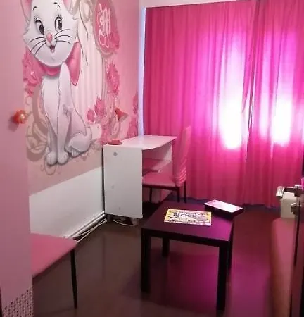 Dorian Apartment *